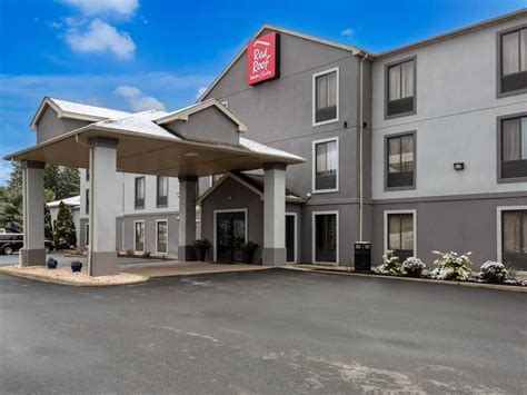 red roof inn bloomsburg pa|Hotel in Mifflinville, PA 18631 .
